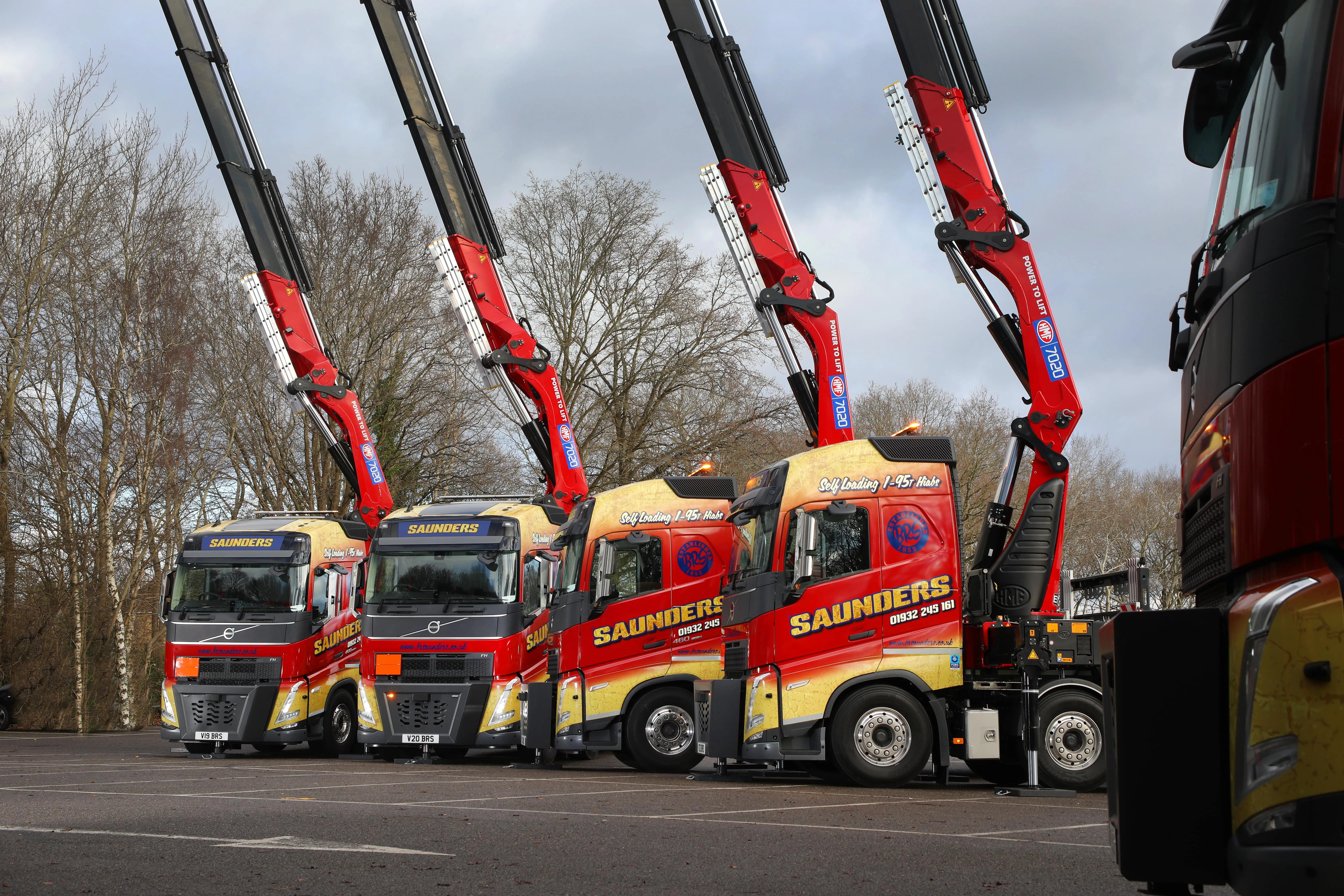 lorrys with arms up